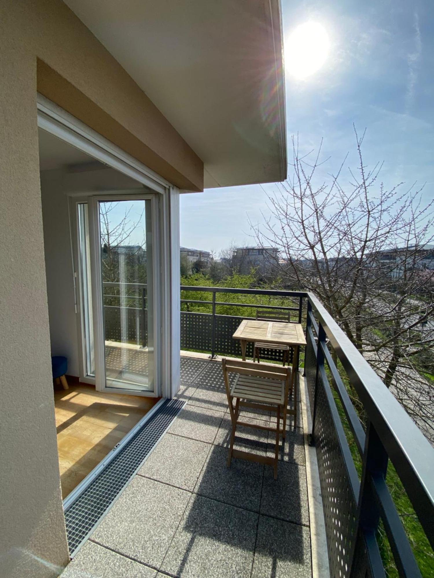 מונטבראן Charmant Appartement 3 Pieces Proche Rer & Disney מראה חיצוני תמונה